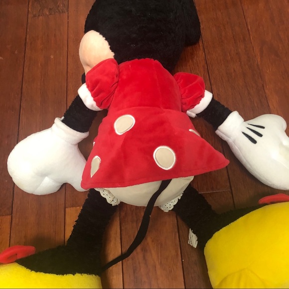Disney Minnie Stuffed Toy - Picture 2 of 3